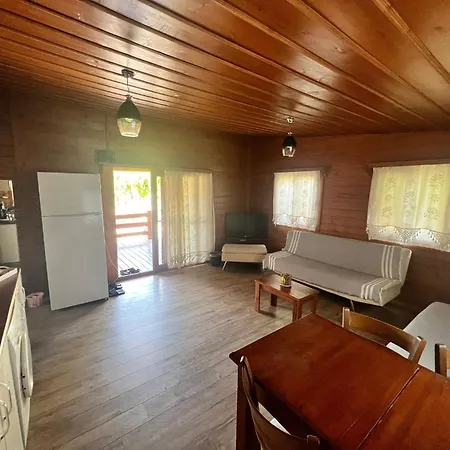 Couette-café Woodentowns-ahsap Evler 3*