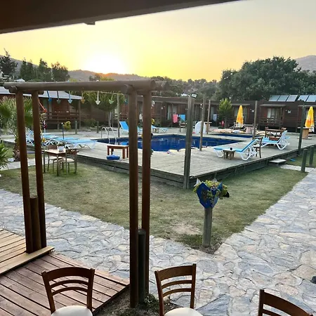 Bed & Breakfast Woodentowns-ahsap Evler *