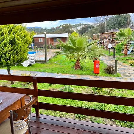 Woodentowns-ahsap Evler Bed & Breakfast